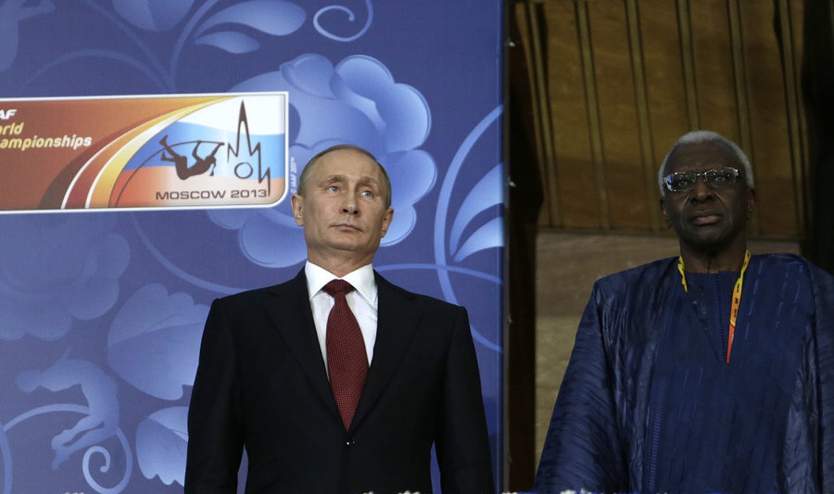 Putin ja Diack avamisel
