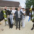 104 kõige ilusamat Eesti lehma astuvad põllumajandusmuuseumis hindajate ette