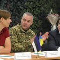 FOTOD | President Kersti Kaljulaid külastab Ukraina sõjapiirkonda