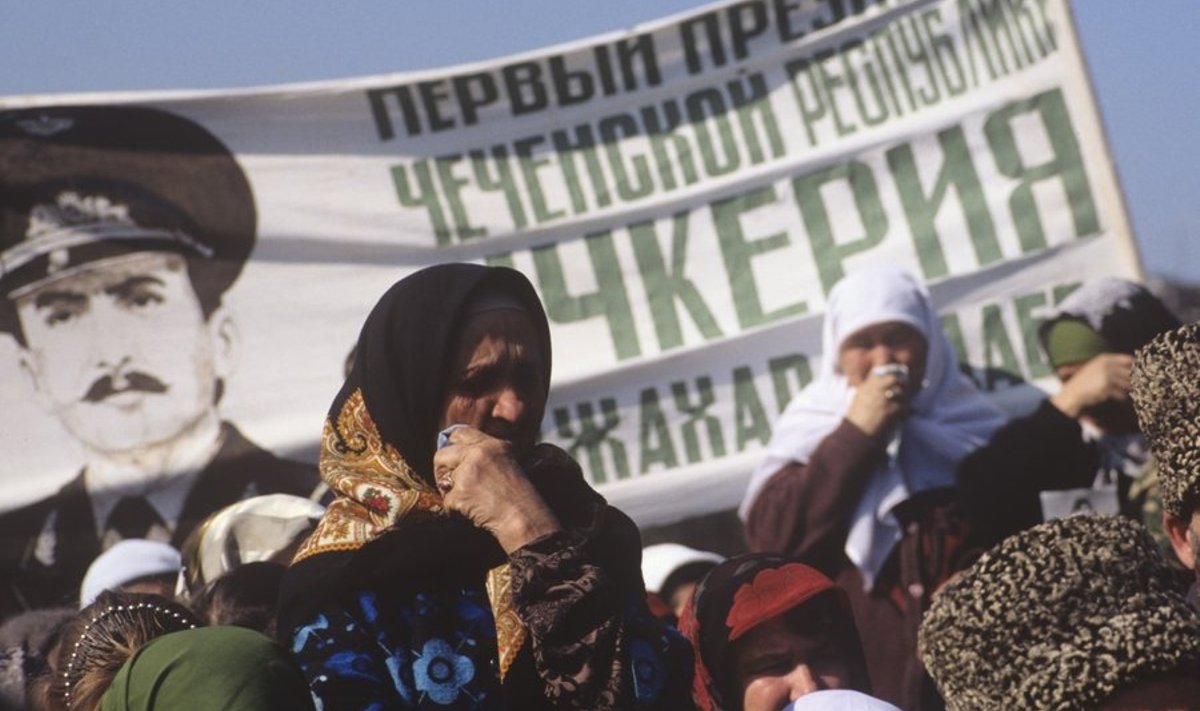Meeleavaldus Groznõis Džohhar Dudajevi ametissepühitsemise viiendal aastapäeval