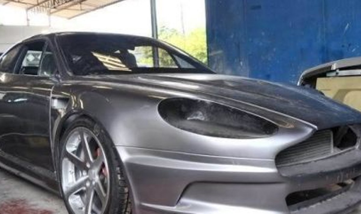 Opel Calibrast kasvatatud Aston Martin