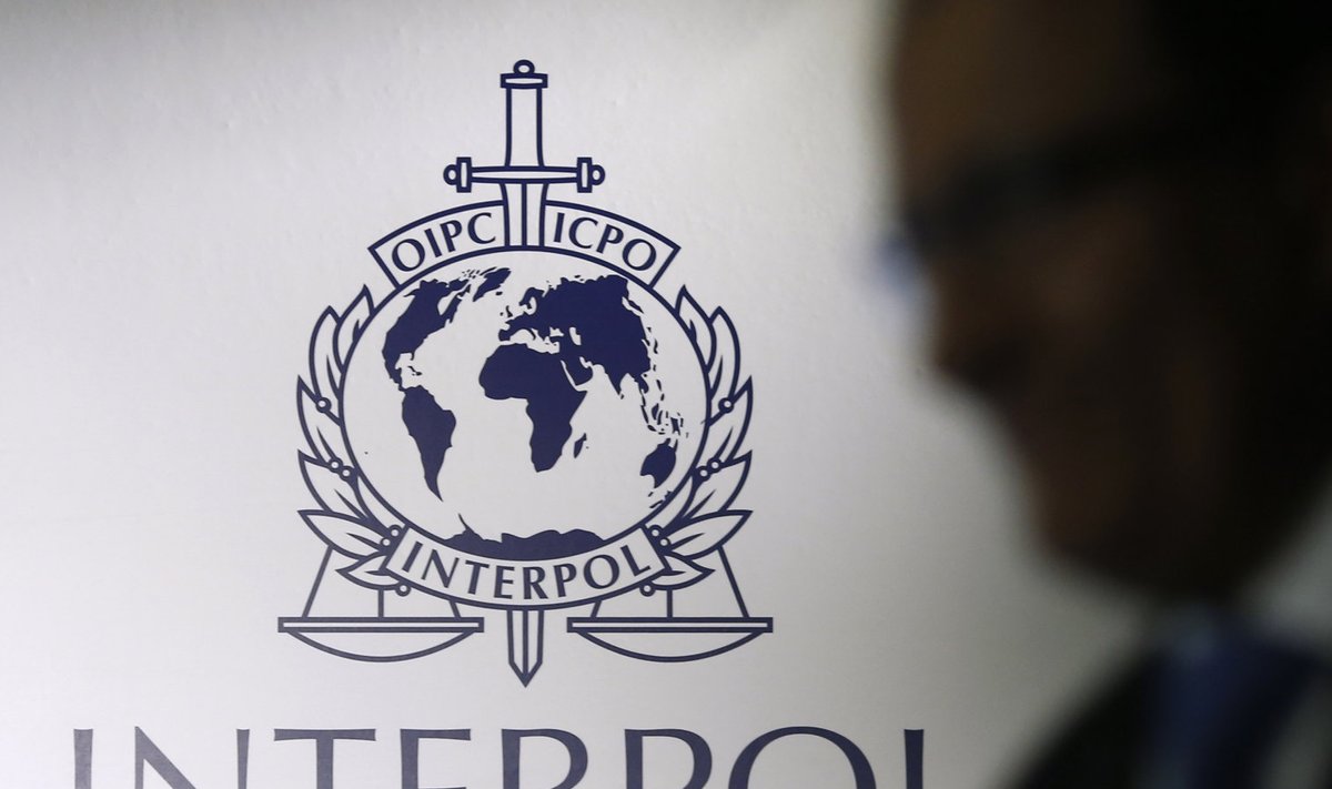 Interpoli logo