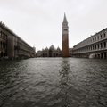 VIDEO ja FOTOD | Kolmveerand Veneetsiast jäi vee alla, mujal Itaalias hukkus tormi tõttu 6 inimest