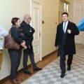 ФОТО и ВИДЕО | Что будет с министром Мартом Ярвиком? Юри Ратас вернулся в Эстонию и встретился с партнерами по коалиции: ищут выход из кризиса