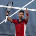 Kuldset slämmi jahtiv Novak Djokovic korraldas Tokyos kodupubliku lemmiku vastu jõudemonstratsiooni