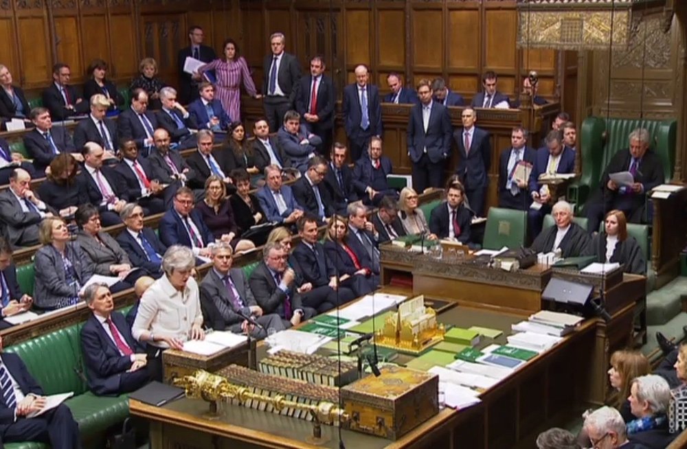 C votes. Кабинет министров Великобритании парламент. Голосование в парламенте Великобритании двери. The Cabinet uk.