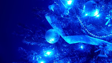Ettevaatust! Miks ei tasu siniseid jõulutulesid magamis- ja lastetoas kasutada?