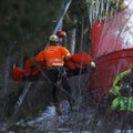 Karmilt kukkunud Prantsusmaa mäesuusatäht toimetati helikopteriga haiglasse