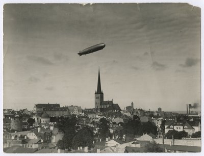 Tsepeliin "Graf Zeppelin" Tallinna kohal