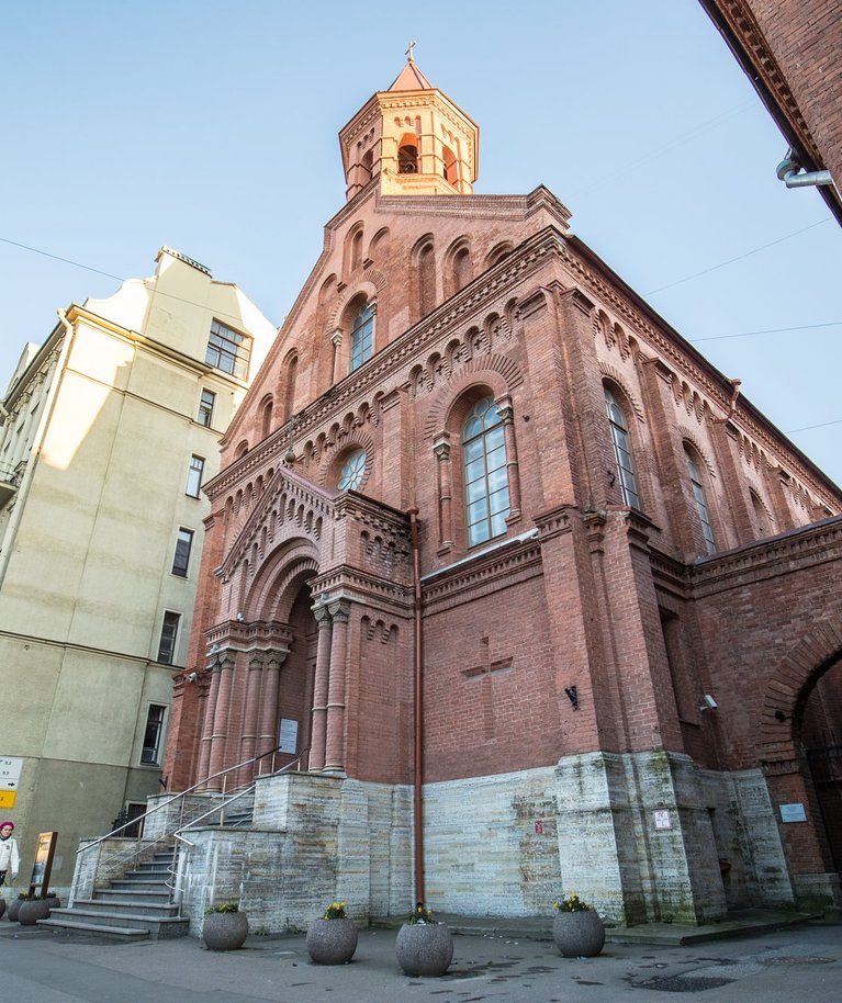 Peterburi Jaani kirik on mänginud olulist rolli nii Eesti kultuuriloos kui ka omariikluse saavutamises.