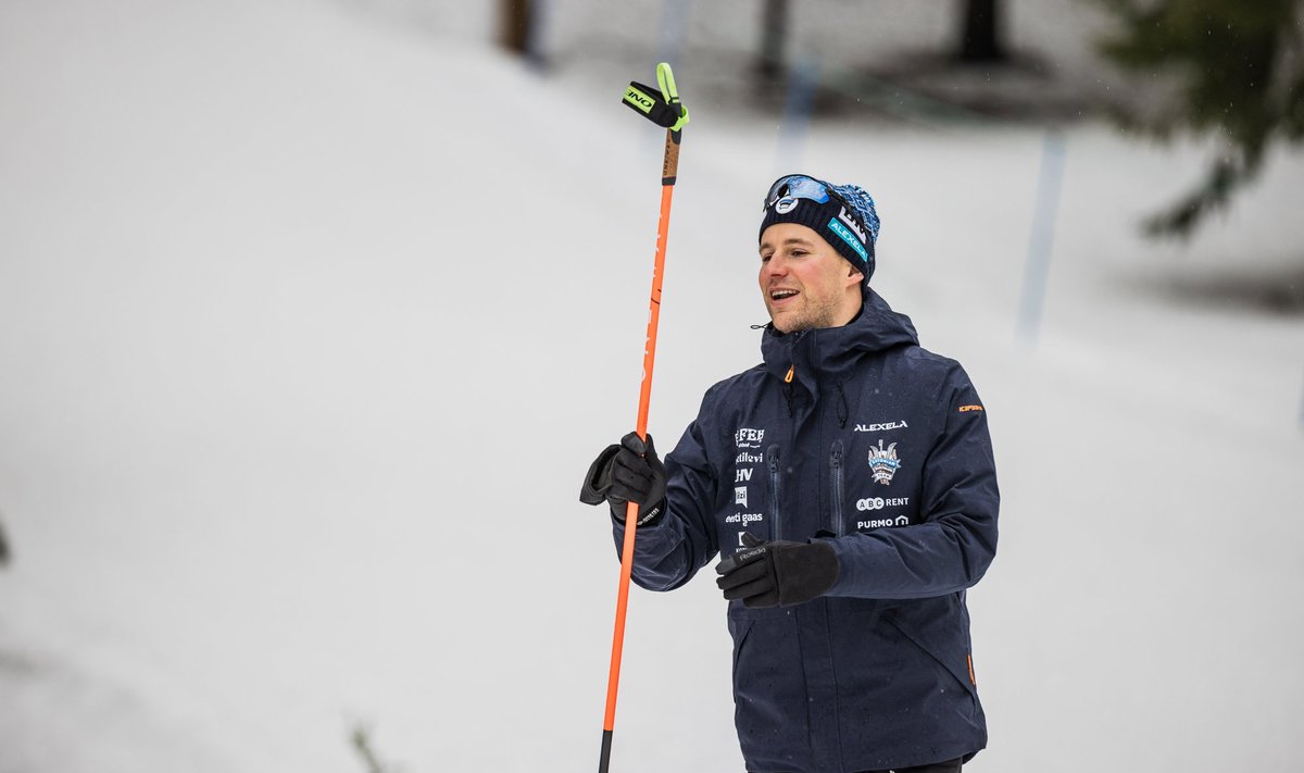 Kalev Ermits töötab Eesti laskesuusakoondises noortetreenerina.