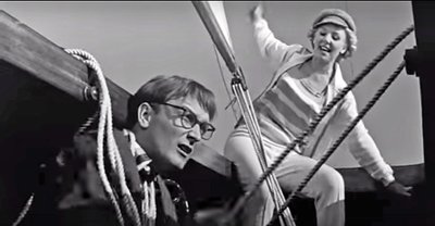 „VIINI POSTMARK“ (1967): Juss Redel (Mati Klooren) ja Ulvi (Ines Parker, hiljem Aru).