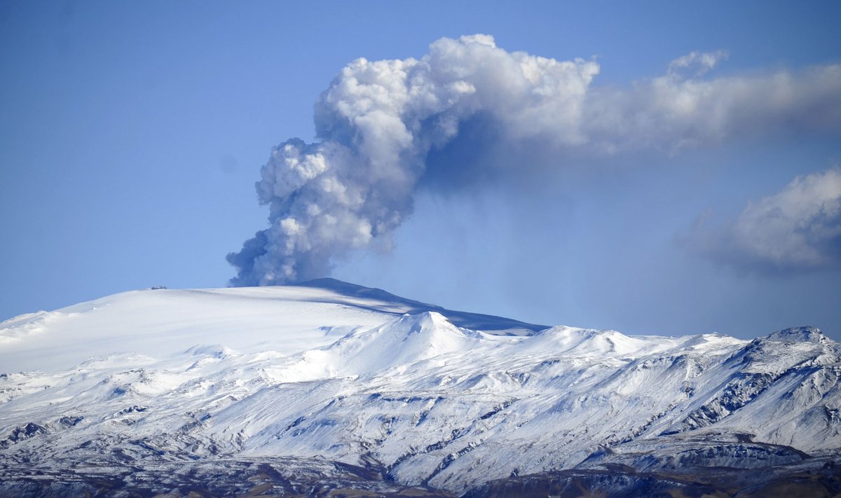 Eyjafjallajökulli vulkaan purskamas. Pea kümme aastat tagasi pursanud vulkaan tekitas 2010. aastal palju peavalu.