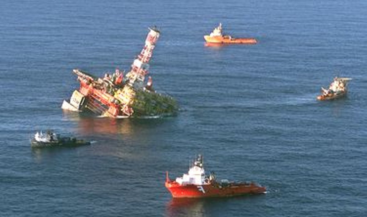 Ümber läinud naftaplatvorm Mehhiko lahes