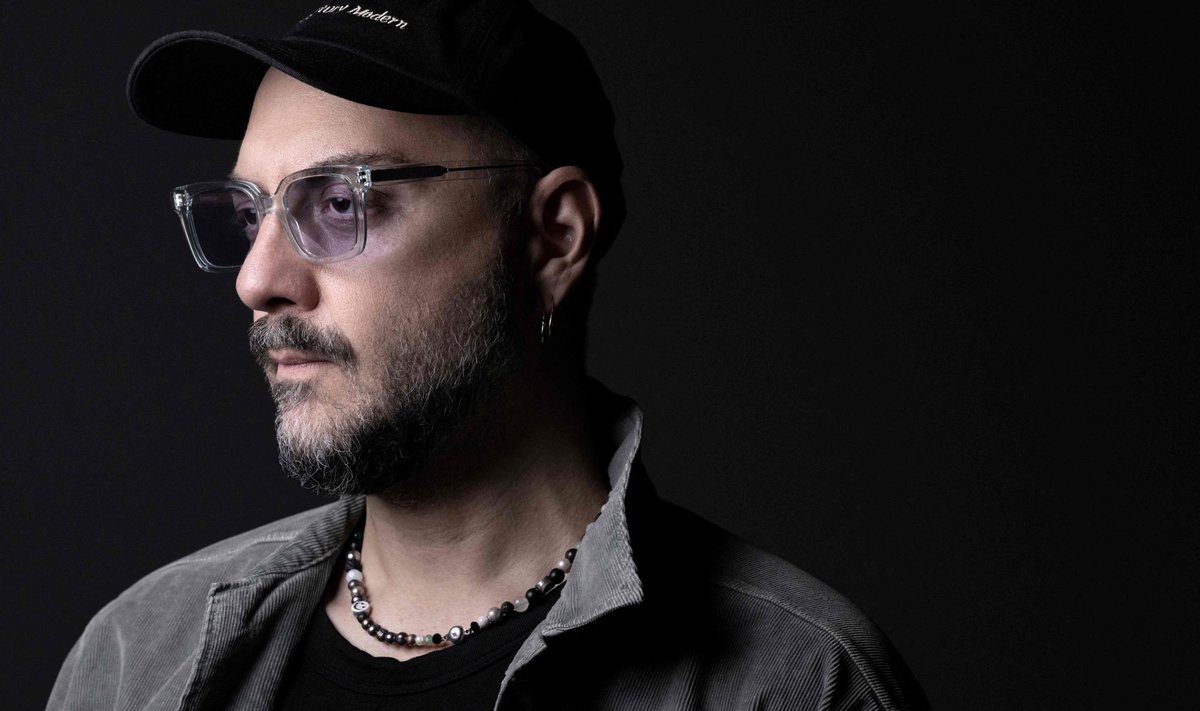 „Olen praegu Euroopas suhtelises ohutuses, kuid ärevuse ja meeleheite tunne ei ole möödas,“ sõnab Kirill Serebrennikov. Fotol on ta tänavu 15. märtsil Pariisis.