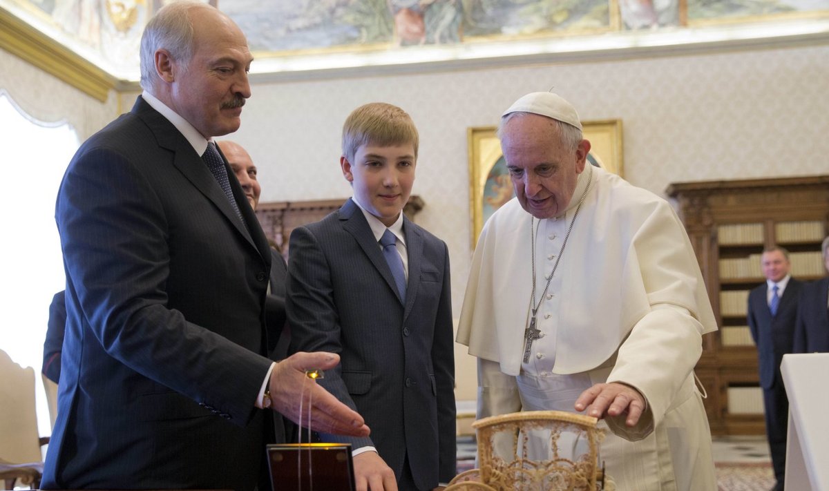 Aljaksandr Lukašenka, Nikolai Lukašenka ja Franciscus