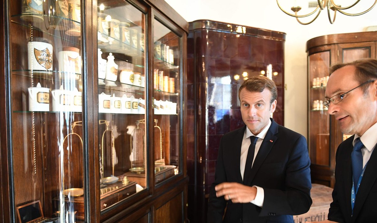 Raeapteeki külastas 2017. aasta septembris Eestis käies ka prantsuse president Emmanuel Macron.