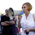 ФОТО: Мэр Кохтла-Ярве покинул митинг, чем вызвал возмущение пенсионеров