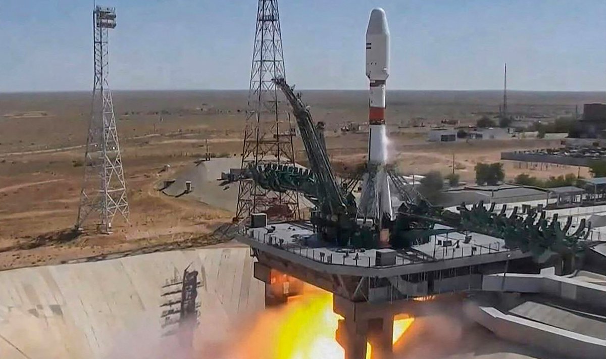 VASUOLULINE: Venemaa poolt Kasahstanis Baikonuris orbiidile saadetud Iraani satelliit tekitas vastuolusid, kuna Moskva võib seda kasutada Ukraina jälgimiseks.