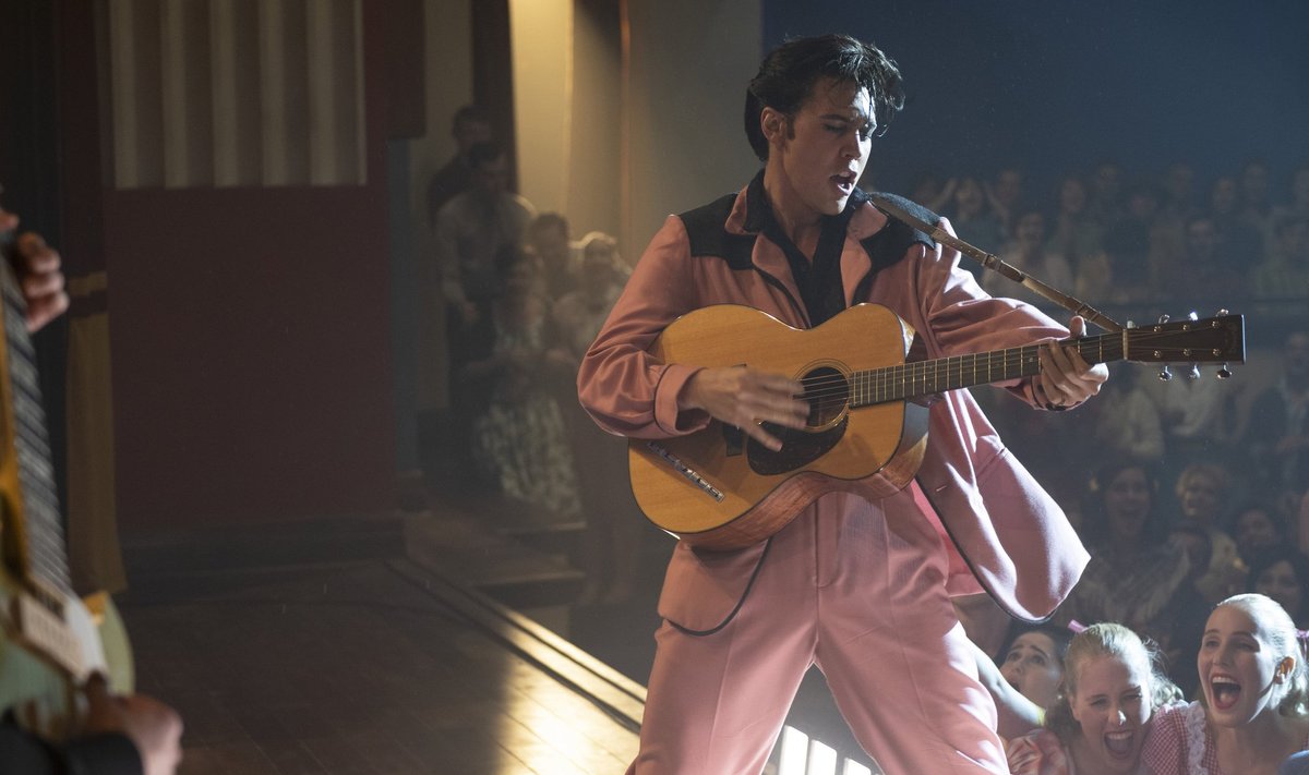 KUNINGAS JA TEMA FÄNNID: „Elvises“ mängib nimitegelast noor näitleja Austin Butler.