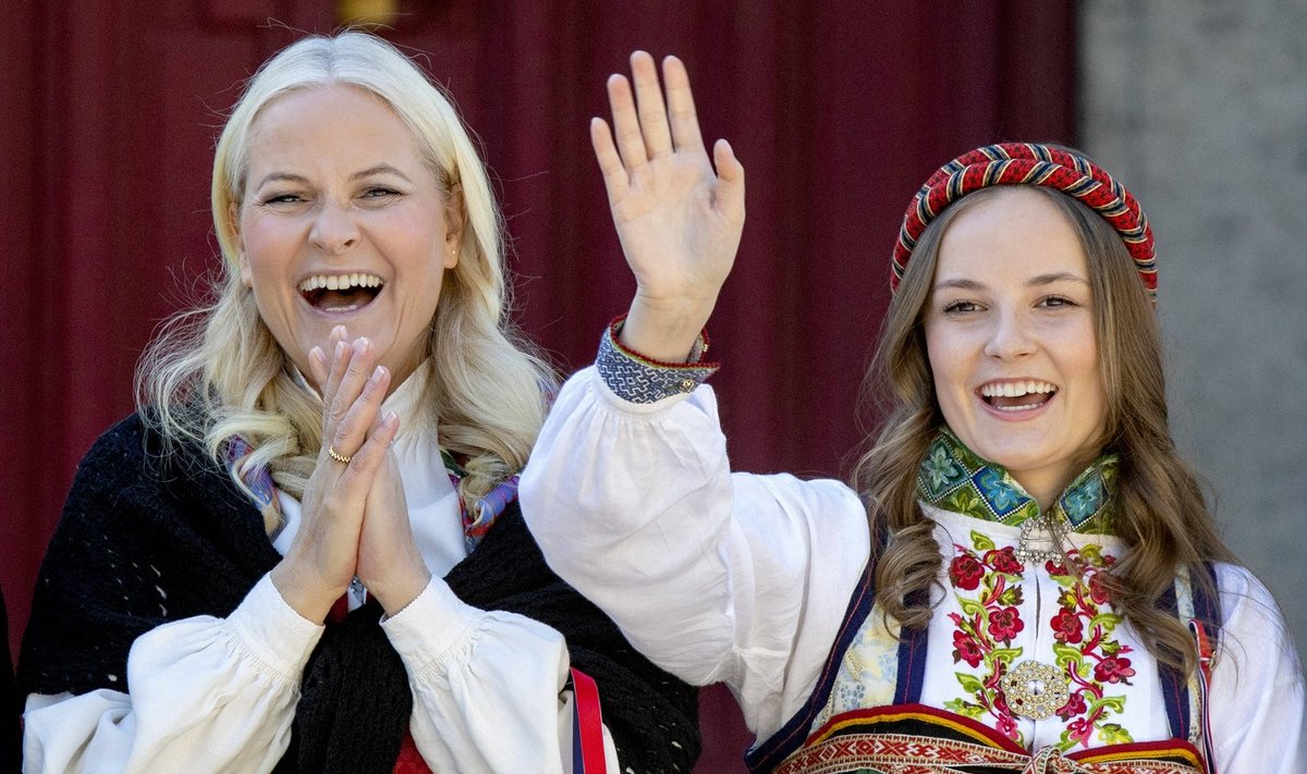 Norra printsessid Mette-Marit ja Ingrid Alexandra