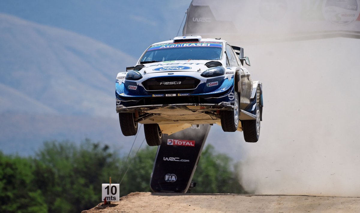 Fordi auto WRC kihutamisel 14. märtsil Mehhikos, roolis Teemu Suninen, kaaspiloot Jarmo Lehtinen. (Foto: AFP)