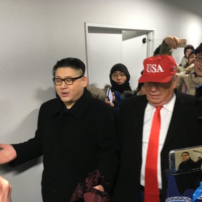 Kim Jong-un'i ja Donald Trumpi teisikud Pyeongchangi olümpiamängude avamisel.