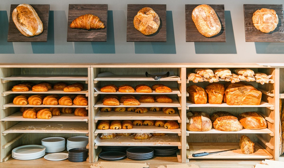 „Jääme oma küpsetiste puhul truuks klassikalisele Prantsuse maitsele," lubavad La Boulangerie omanikud.