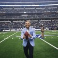 VIDEO | NFL-i kõige legendaarsemat klubi külastanud Conor McGregor sattus naerualuseks