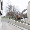 FOTOD ja VIDEO | Tallinn alustas ebaseaduslikult kerkinud hoone lammutamist