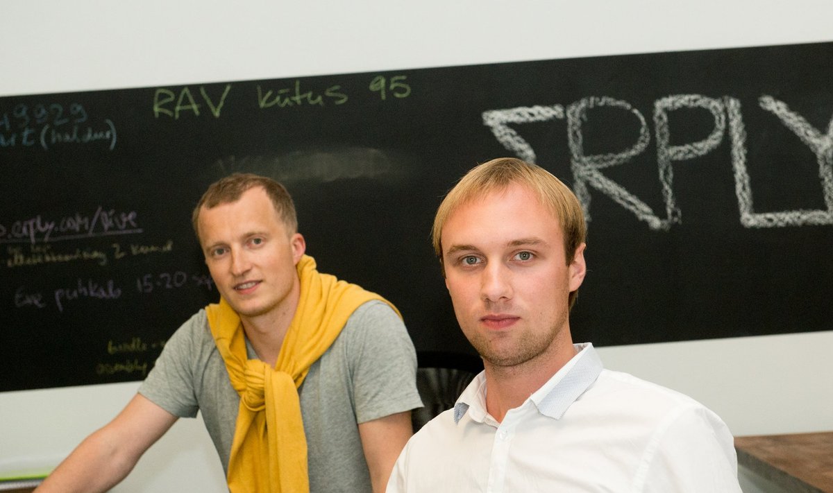 Erply juht ja asutaja Kristjan Hiiemaa (vasakul) ja üleilmse äriarenduse eest vastutav Sander Sebastian Agur