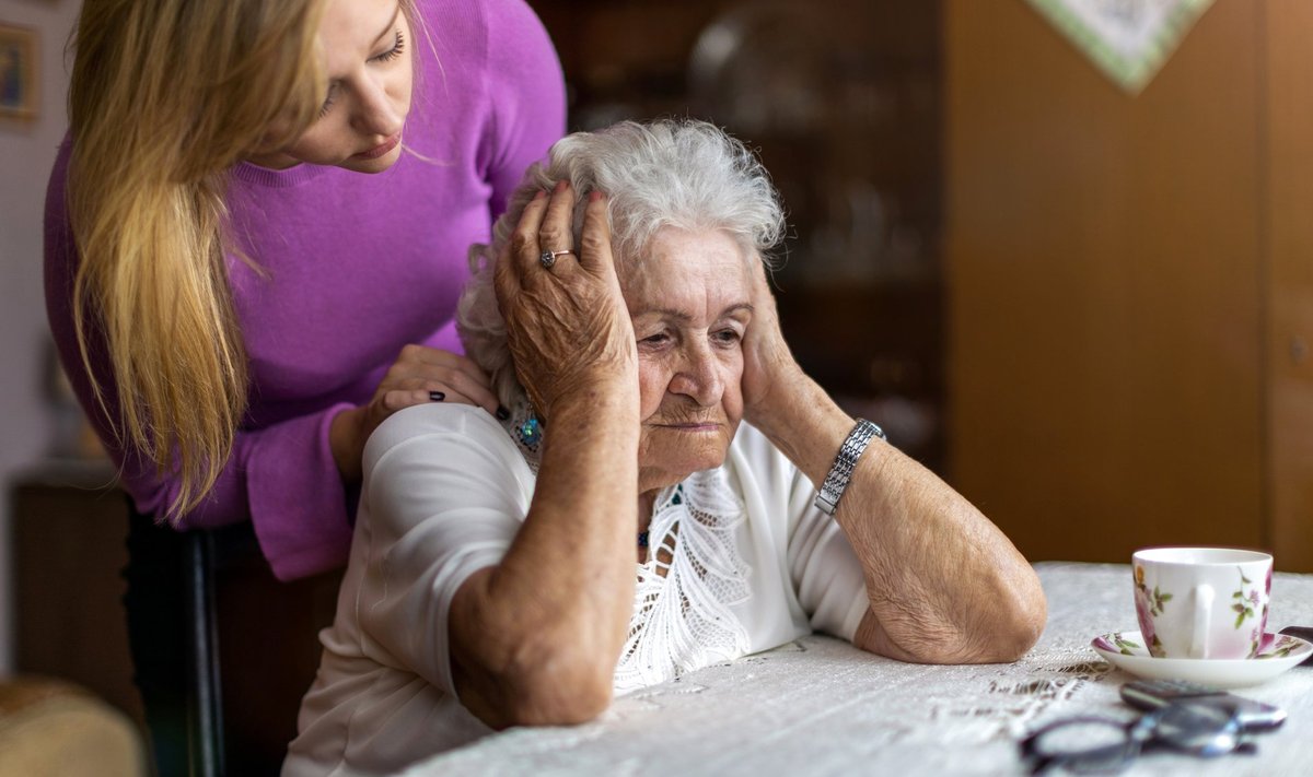 В Эстонии тысячи пожилых людей нуждаются в общем и круглосуточном уходе.