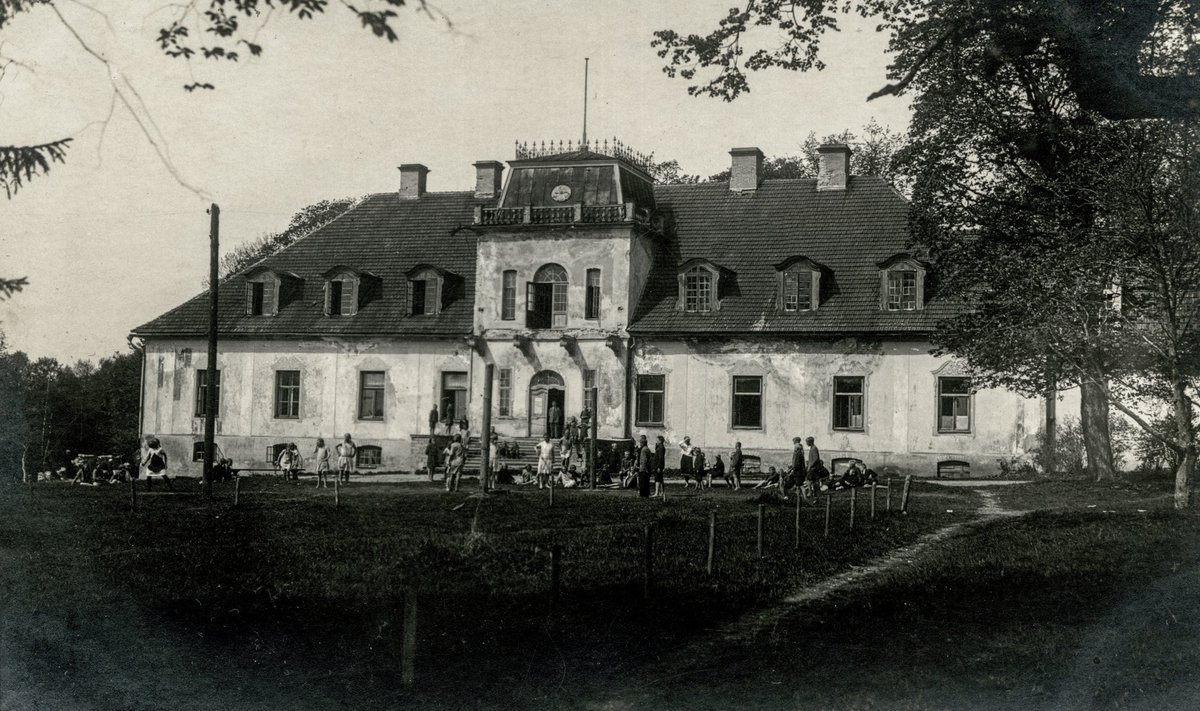 Ingliste mõisahoone 1925. aastal
