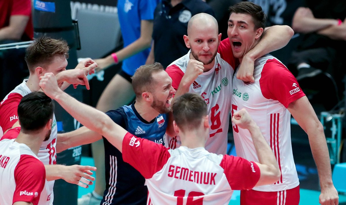 Poola jõudis kodupubliku ees MM-i poolfinaali.