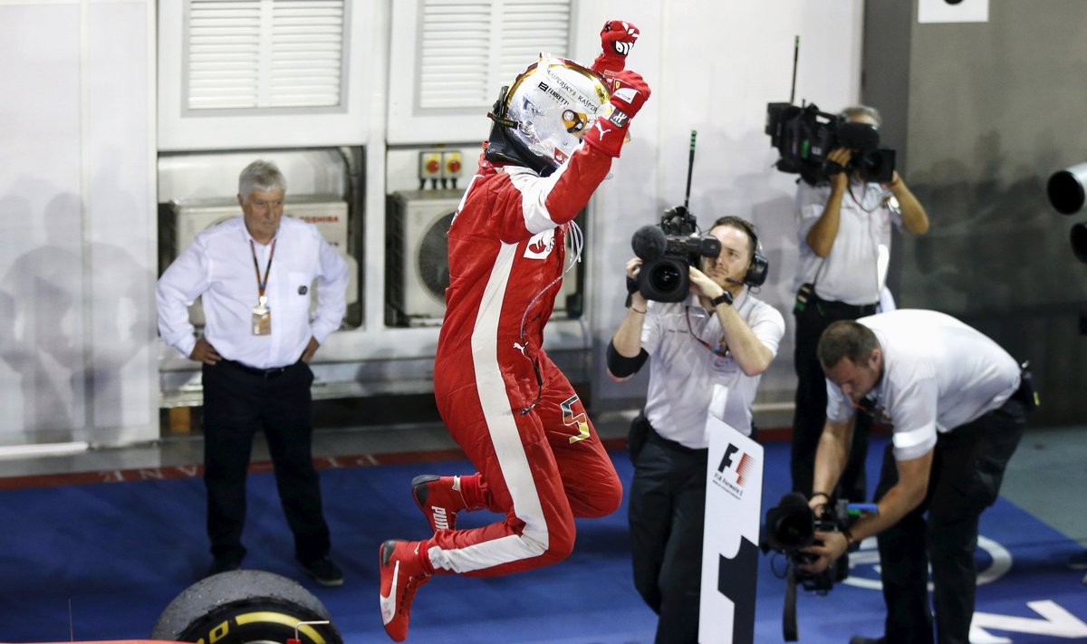 Kogu nädalavahetus sujus ideaalselt ja Sebastian Vettelil oli põhjust rõõmust hüpata.
