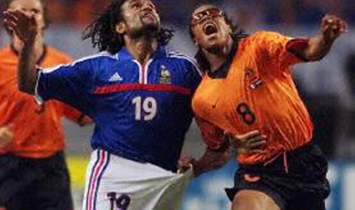 Jalgpalli EM`2000 kohtumine Prantsusmaa-Holland
