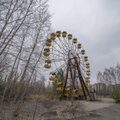 Туристы в Припяти запустили колесо обозрения