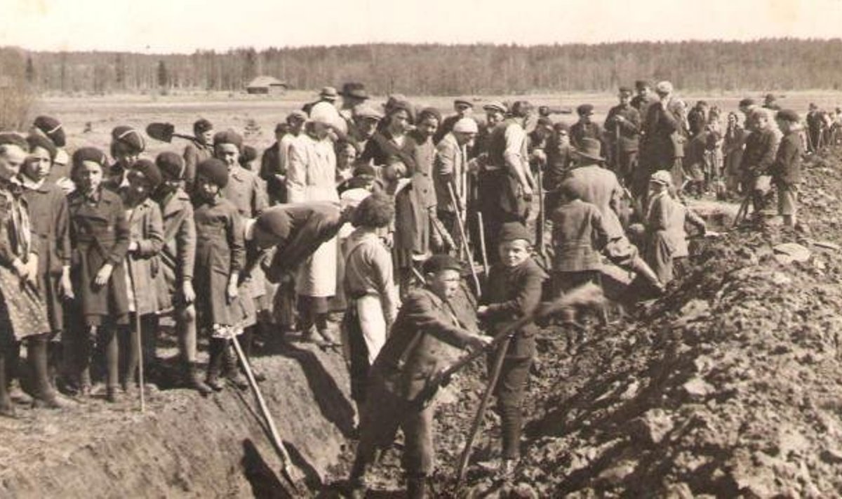 Rajatava pargi pinnase ettevalmistamine 1936. aastal