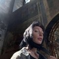 ФОТО | „Замаливает грехи“: Настя Ивлеева надела платочек и посетила монастырь