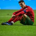 VIDEO | Cristiano Ronaldo torises šokktulemuse järel peatreeneriga. Portugalile sai saatuslikuks ebaõiglaselt tühistatud värav