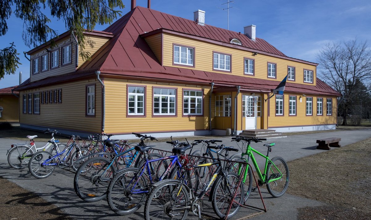 Veel paarikümne aasta eest käis Kernu koolis üle saja õpilase, parematel aastatel umbes 150.