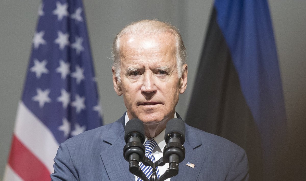USA asepresident Joe Biden saabus Riiga