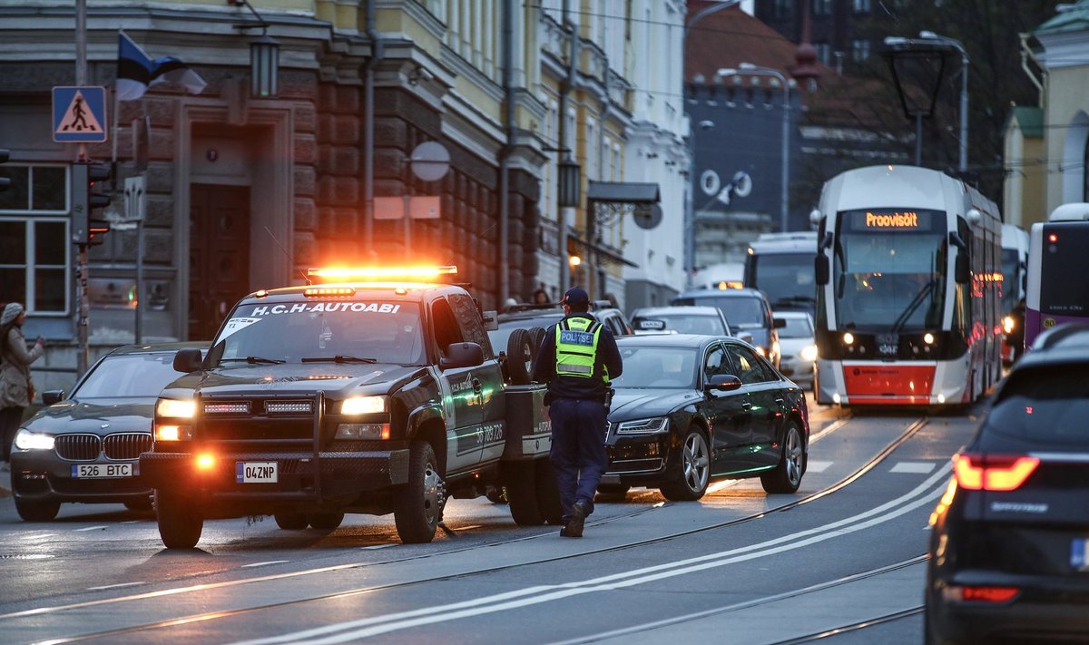 Liiklusõnnetus peaminister Jüri Ratase autoga, 25.10.2017