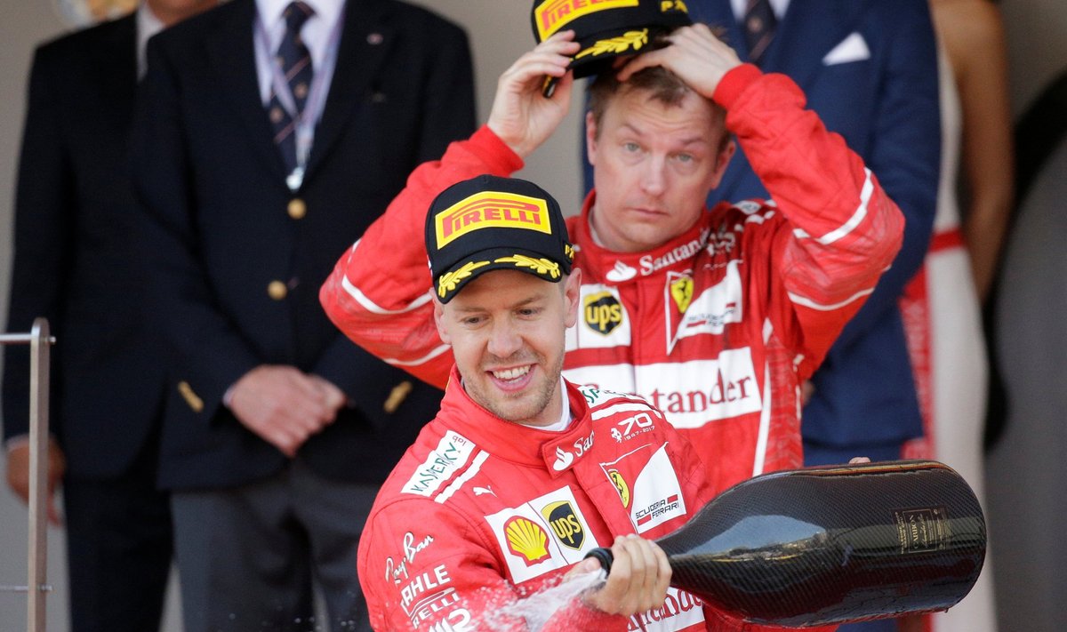 Teiselt kohalt startinud Sebastian Vettel pääses boksipeatusega mööda meeskonnakaaslasest Kimi Räikkönenist ja võttis võidu. Räikkönen oli mõistagi pettunud.