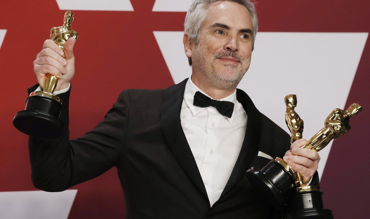 Kuigi parima filmi Oscarit ta ei saanud, on Alfonso Cuarónil kodus kuldmehikesi juba omajagu. Ka tänavu lisandusid filmiga „Roma” parima võõrkeelse filmi, parima operatoritöö ja parima režissööri Oscar.