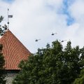 FOTOD | Vaata, kuidas õhuväe kopterid üle Tallinna lendasid