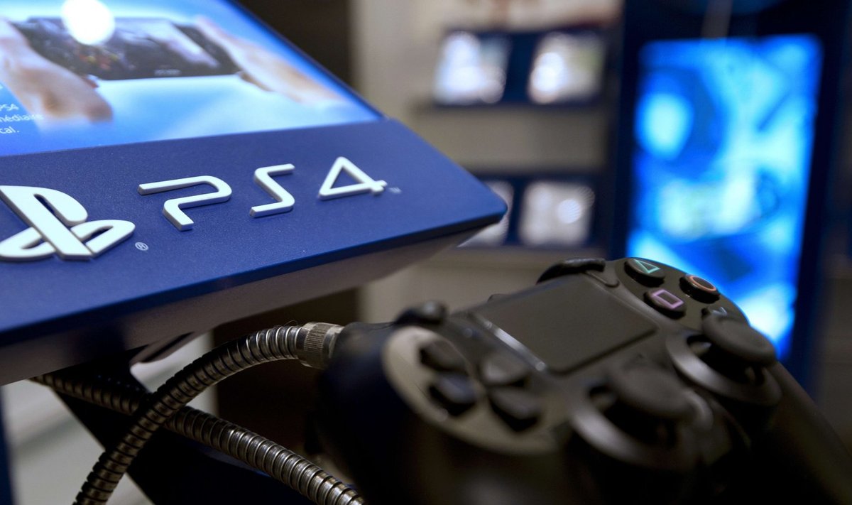 PlayStation 4 pult