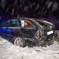 FOTOD | Ööl vastu laupäeva põrkasid Viljandimaal kokku kaks autot