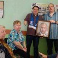 Vene võimupartei kinkis pimedatele katsumiseks Putini puuteportree