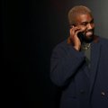 Kanye West annetas 10 miljonit dollarit kunstile